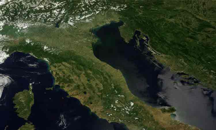 Doua localitati italiene din mijlocul zonei rosii nu au niciun caz de Covid-19. Ce au facut diferit