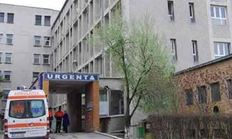 Focar de coronavirus la Deva. Managerul si directorul medical al Spitalului Judetean au demisionat