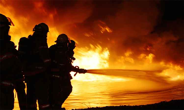 Peste 1.200 de interventii ale pompierilor, de Inviere. Salvatorii au stins 148 de incendii