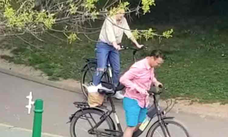 Robert Negoita, filmat in parcul Parcul IOR, inchis din cauza coronavirusului, in timp ce mergea pe bicicleta . Ce spune primarul sectorului 3