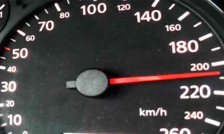 Viteza record pe o sosea din judetul Braila: Un tanar a fost prins la volan cu 203 km/h