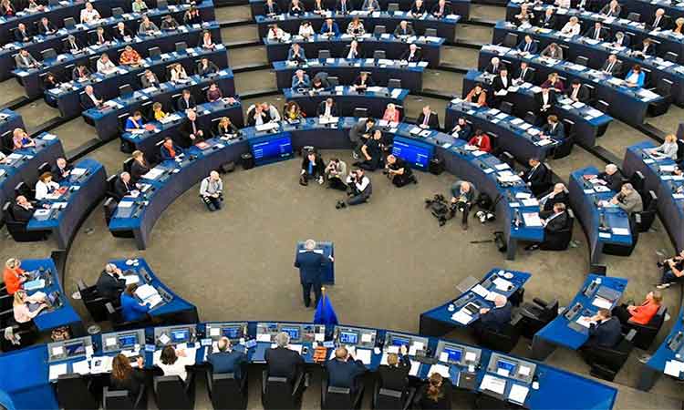 Comisia Europeana cere statelor membre sa mentina restrictiile la frontierele UE pana in 15 iunie