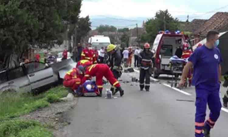 Inca un accident teribil pe o sosea din Romania.