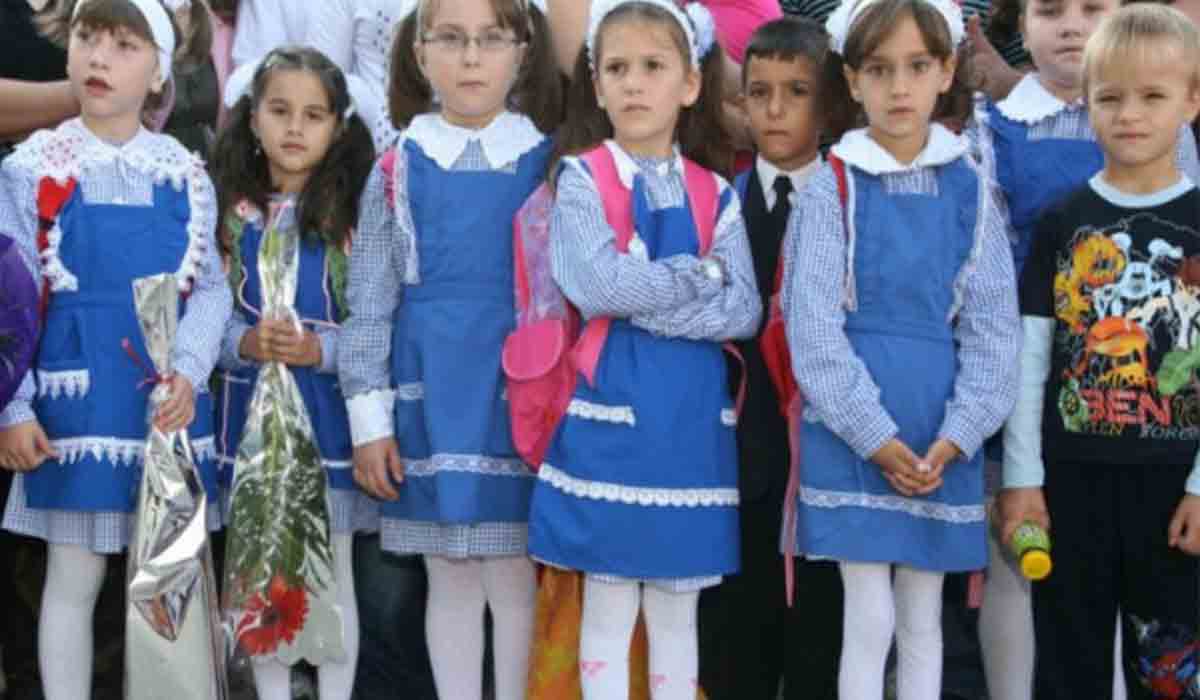 Prima scoala din Romania care a anuntat ca nu va chema elevii la clase pana pe 15 octombrie.