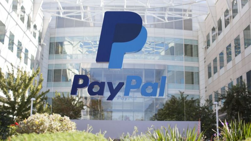 PayPal va permite sa cumparati si sa vindeti criptomonede