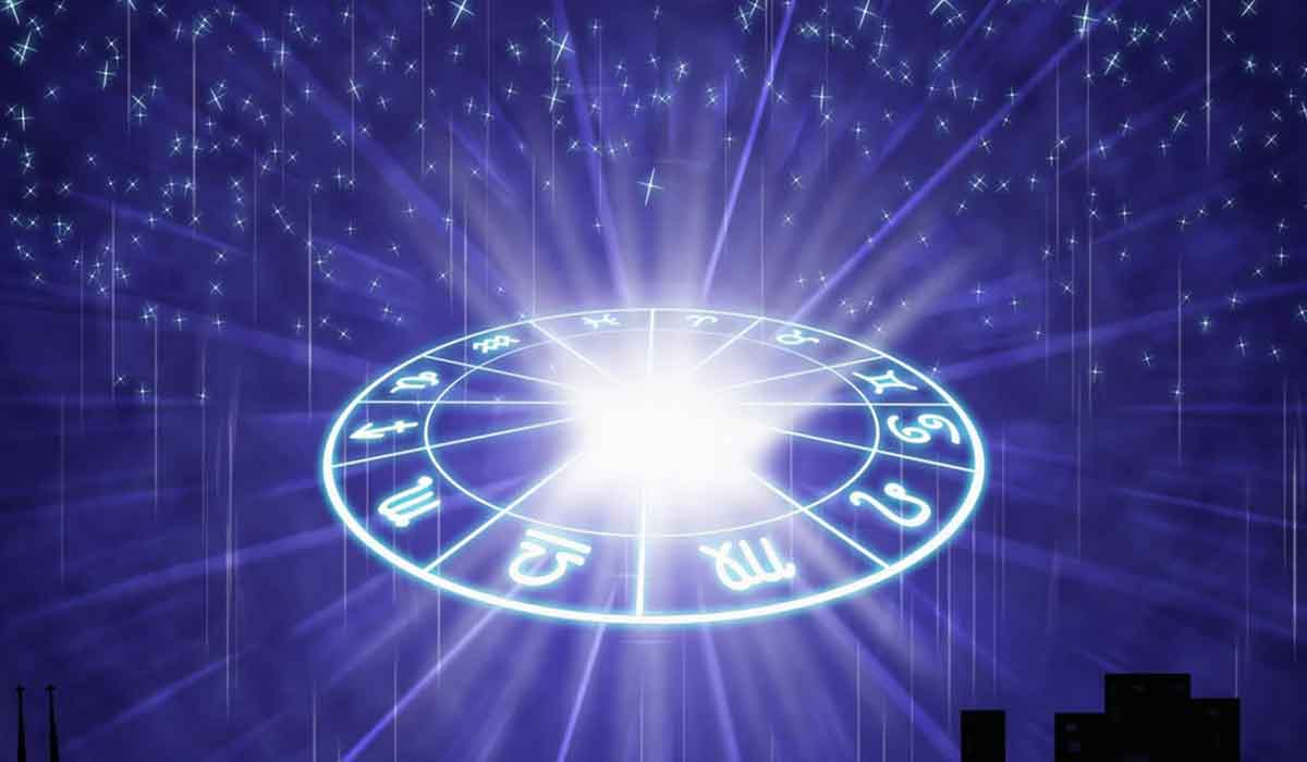 Horoscop noiembrie 2020. Vin clipe de vis! Trei zodii trag lozul cel mare