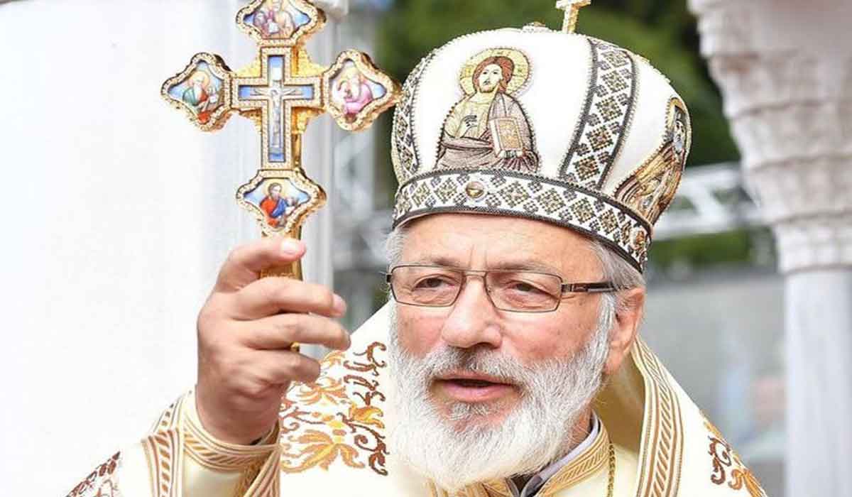 Arhiepiscopul Calinic: “Covidul asta se teme de apa fierbinte”
