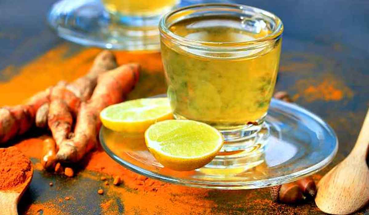 Ceaiul de curcuma cu lamaie: un remediu pentru raceala si gripa