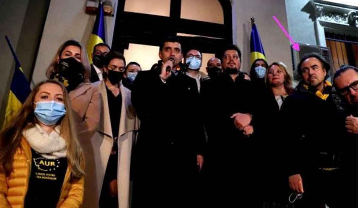 Bobby Paunescu si alti membri AUR au sarbatorit fara masca, alaturi de controversata activista Sosoaca