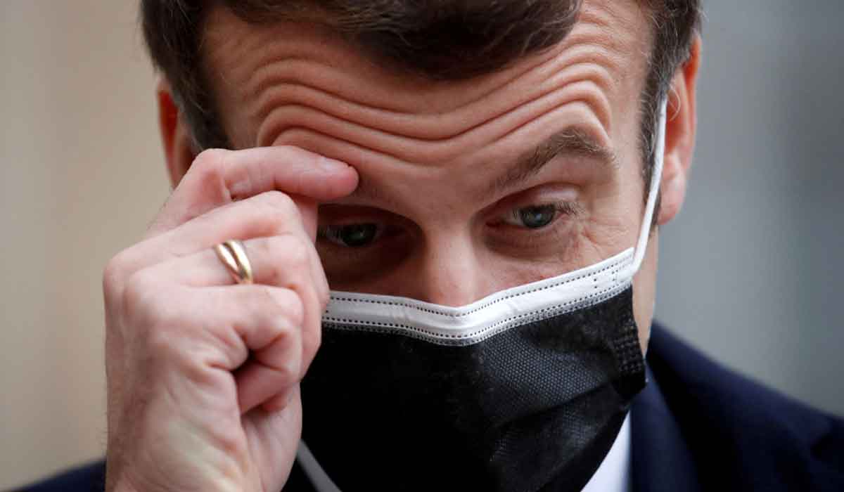 Emmanuel Macron are COVID