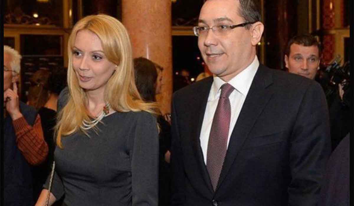 Victor Ponta si Daciana Sarbu, parinti in secret: „Viata ne-a daruit un suflet nou”