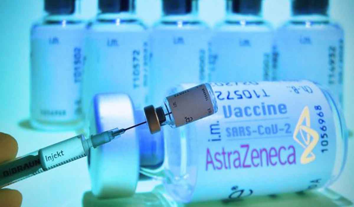 AstraZeneca neaga faptul ca vaccinul sau nu este eficient la cei peste 65 de ani