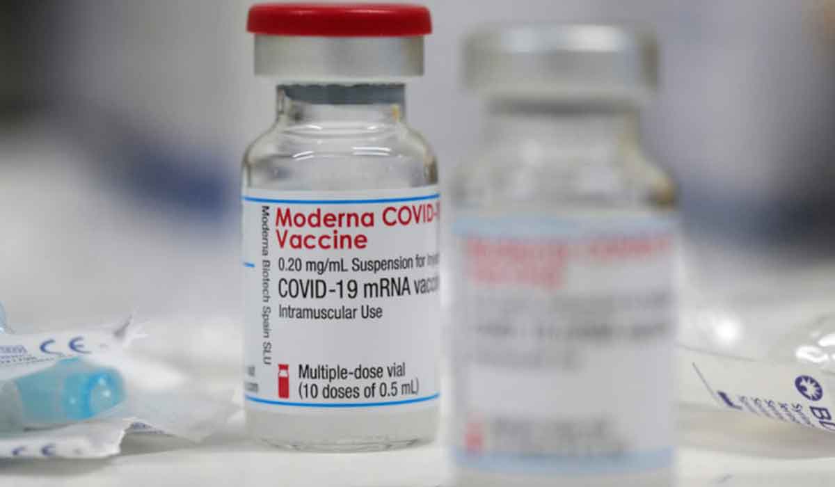 OMS avertizeaza femeile insarcinate sa evite vaccinul Moderna anti-Covid-19