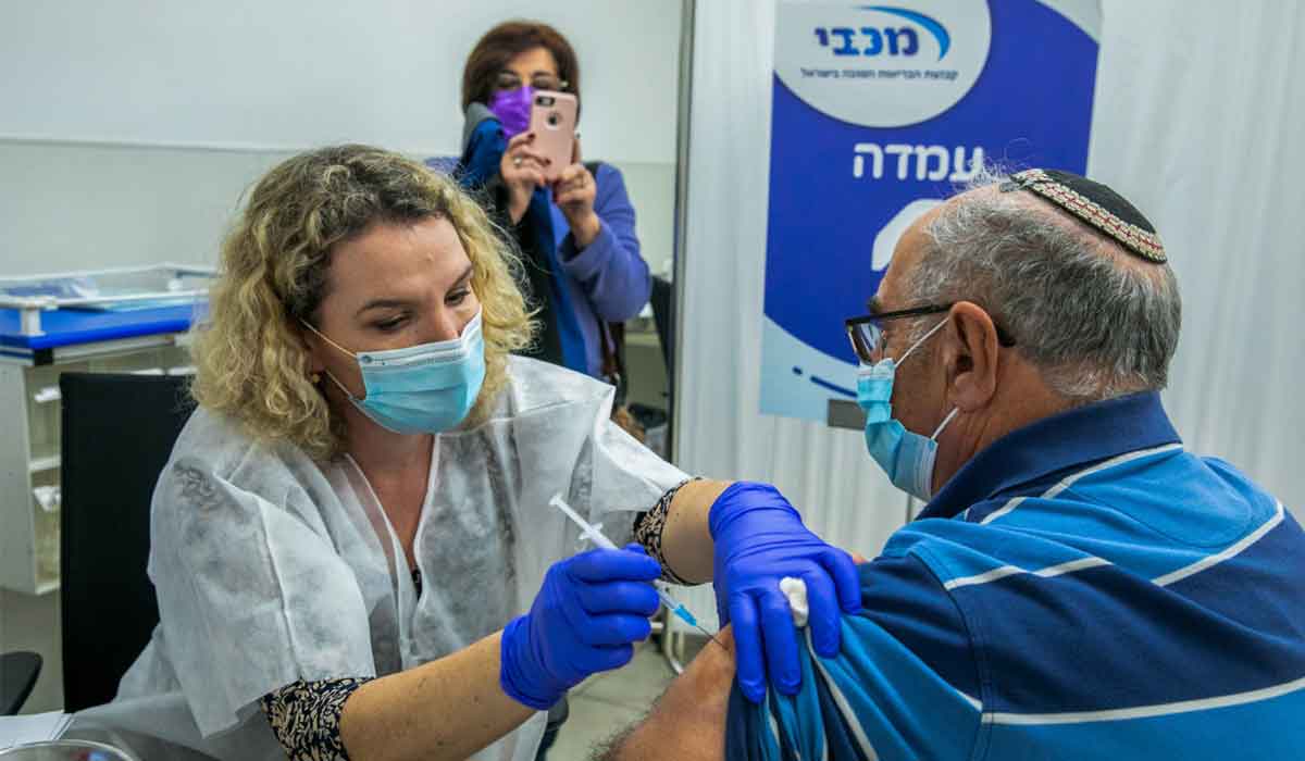 Stiri din Israel: Prima doza a vaccinului Pfizer impotriva COVID reduce infectiile cu 50% dupa 14 zile