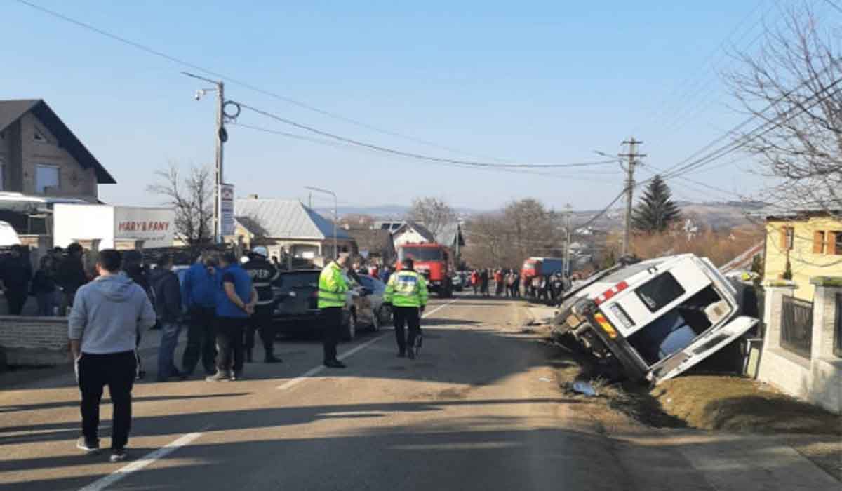 Accident grav in Romania: 24 de persoane implicate. A fost activat planul rosu