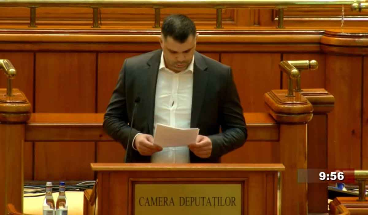 Deputatul Daniel Ghita, discurs uluitor in Parlament: “Aceste fantome ne urmareste si ne otraveste!”