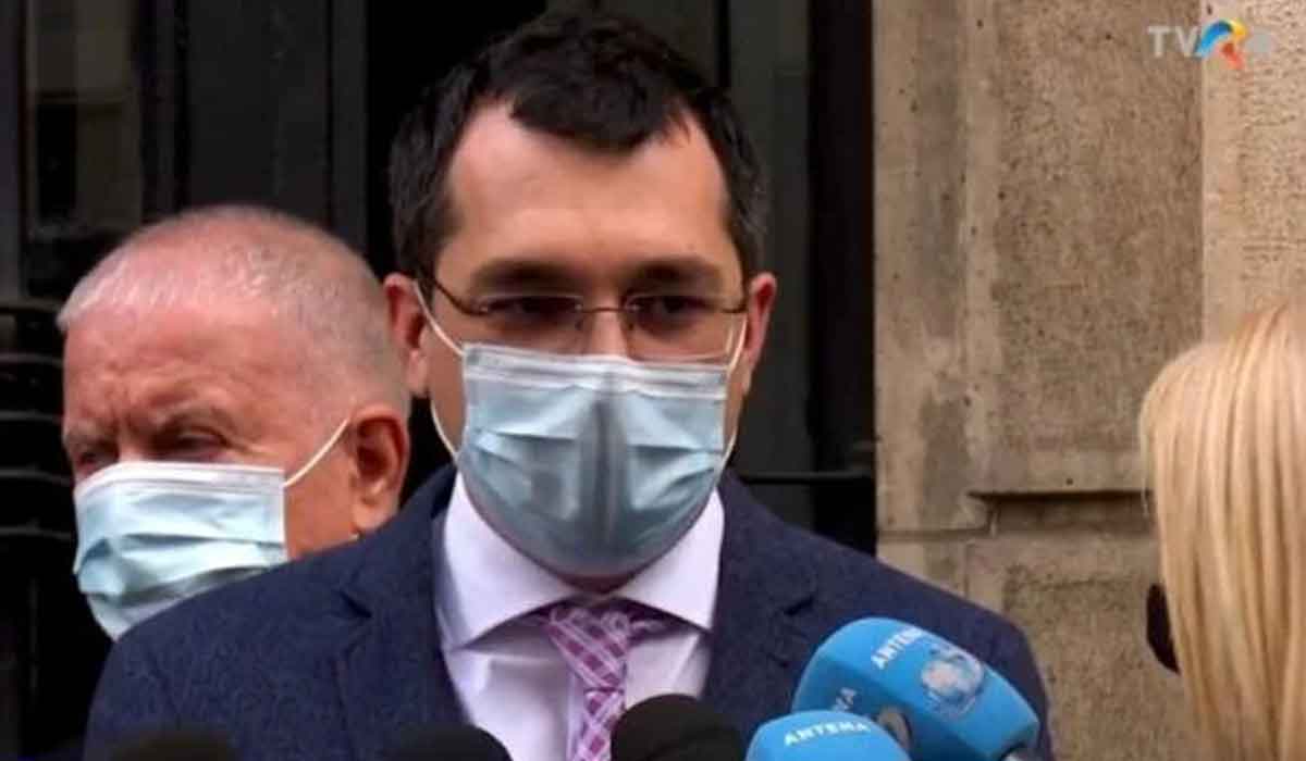 Vlad Voiculescu ar putea fi demis: “Bataia de joc la adresa pacientilor de la Spitalul Foisor a umplut paharul”
