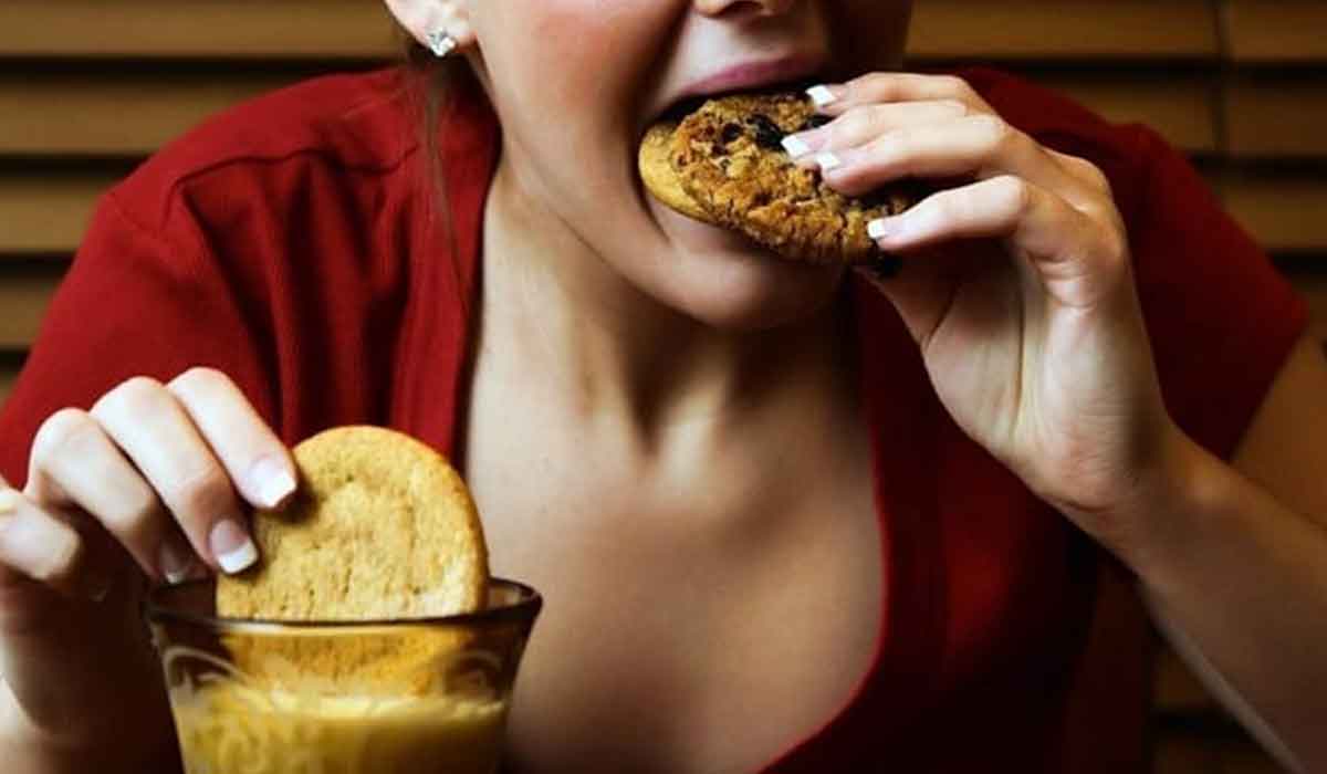 Nu esti tu cand ti-e foame: 5 moduri de a opri mancatul  excesiv