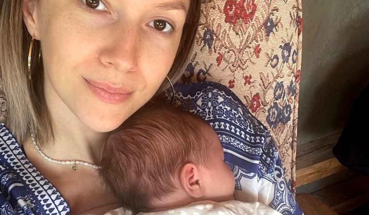 Adela Popescu, noi marturisiri dupa ce a devenit din nou mamica: “Asta mic ne-a cam incurcat socotelile”