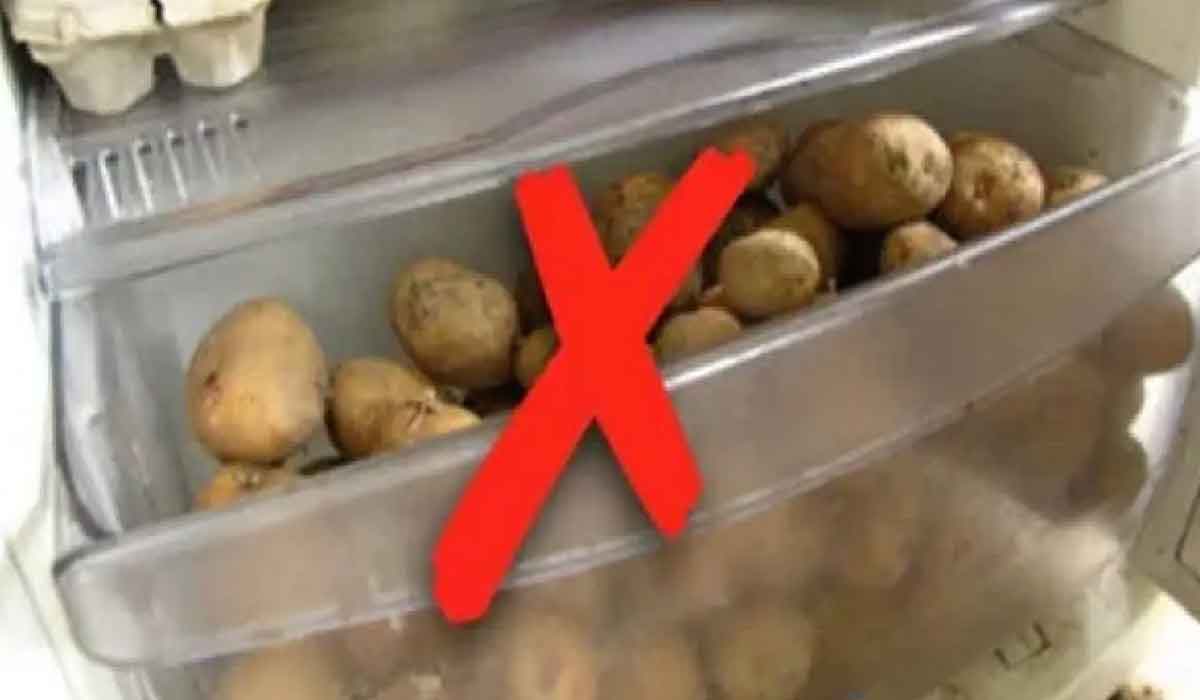 Iata de ce nu ar trebui sa-ti mai depozitezi cartofii la frigider