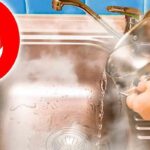 De ce instalatorii sfatuiesc sa nu turnati apa fierbinte in chiuveta?