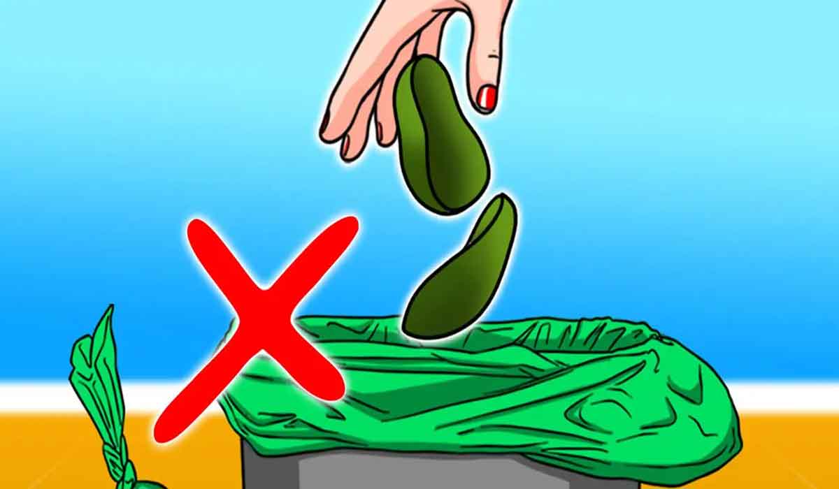 De ce este important sa nu mai arunci cojile de avocado la gunoi?